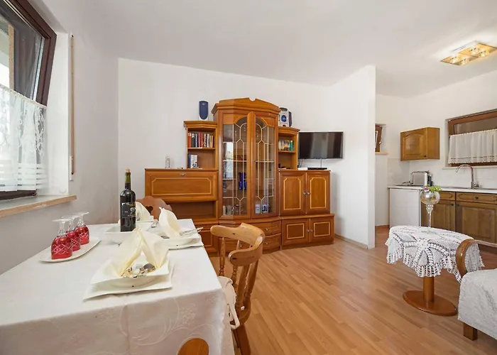 Cozy Hortenzija דירה *