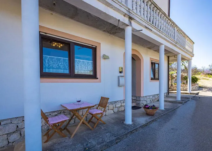 Cozy Hortenzija דירה